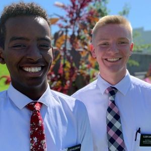 Meet your Posher, Peter